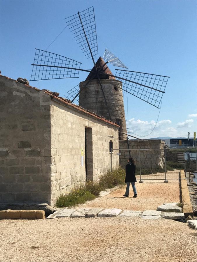 The Holiday House - Arricriati Trapani Luaran gambar